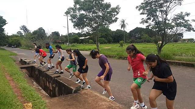 Básquetbol femenino.
