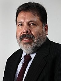 La Política y la Administración de José Fernández Santillán