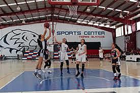 Primer juego oficial