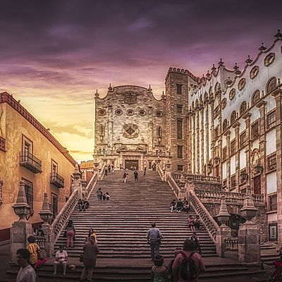 Timeline: Universidad de Guanajuato