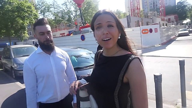 ISADORA PARODIE : LORALIS, AVOCATE ET INFLUENCEUSE!