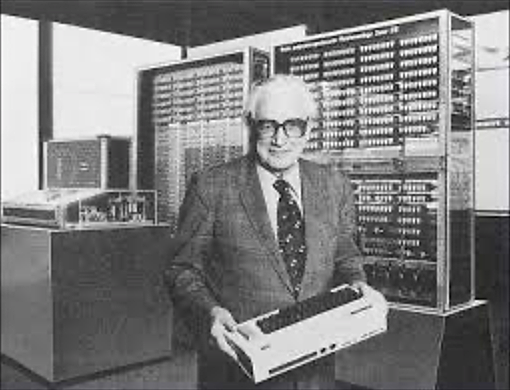 Se inventa la primera computadora