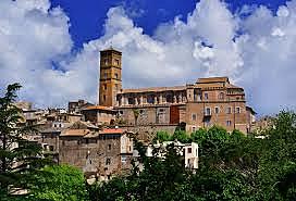 Liutprando donne au pontefice la roche de Sutri, partie des territoires de San Pietro