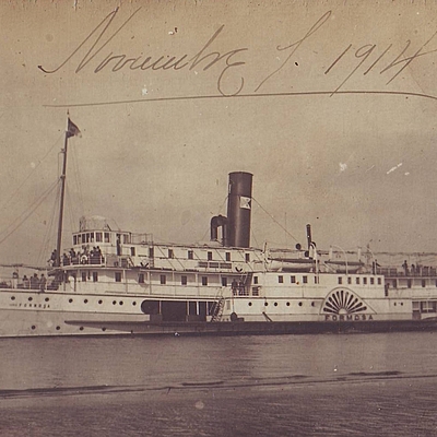 Timeline: Construyendo mi memoria familiar e identidad