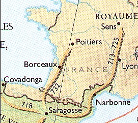 732: Charles Martel arrete l'invasion arabe à Poitiers.