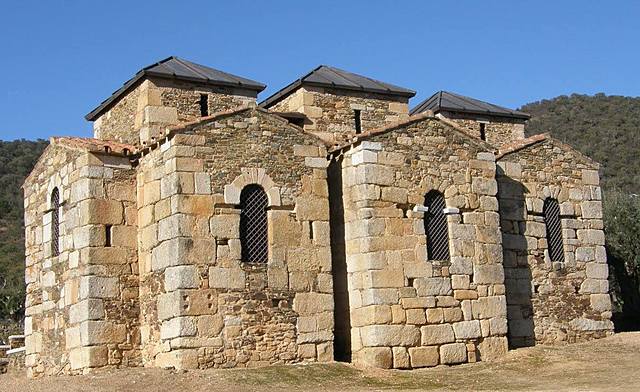 Basílica de Santa Lucía del Trampal.