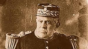 Comienzo de su vida Militar