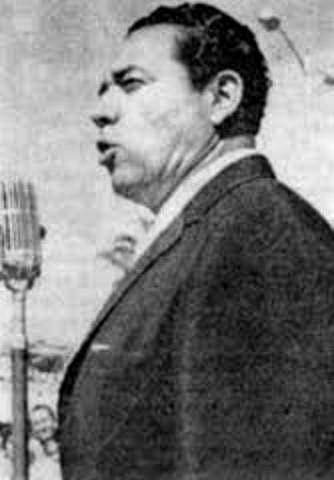 Fue designado como gobernador el poblano Aarón Merino Fernández.