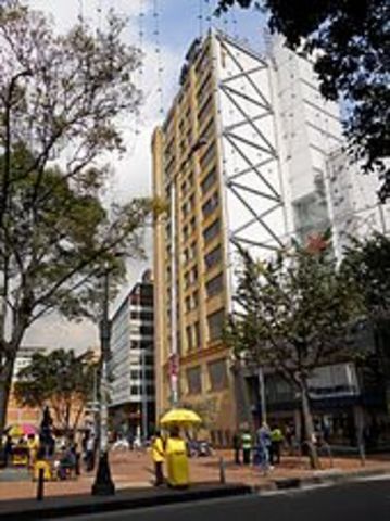 Nacionalización de la empresa e inicio del servicio de internet