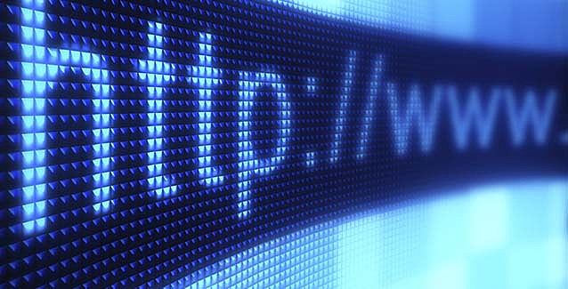 Surgió HTML como lenguaje de hipertexto