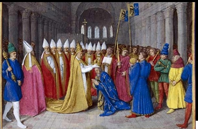 Charlemagne est couronné