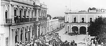 toman la plaza de Colima