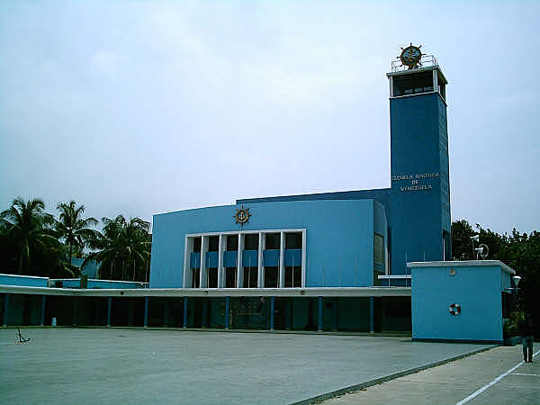 Se abre las puertas de la Escuela Nautica de Venezuela otra vez.