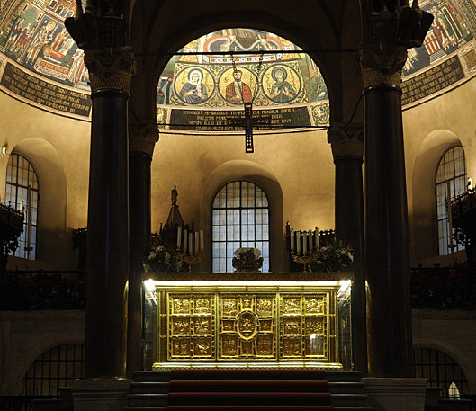 Autel du Saint Ambroise