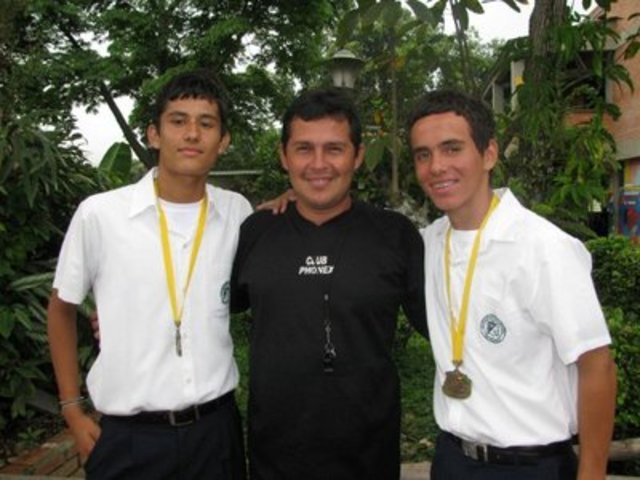 SOMOS CAMPEONES EN VOLEIBOL