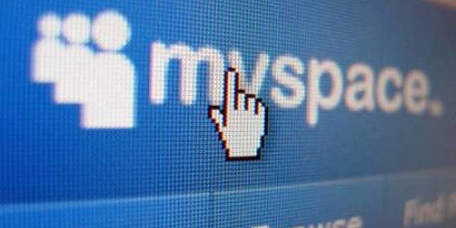 La primera red de masas