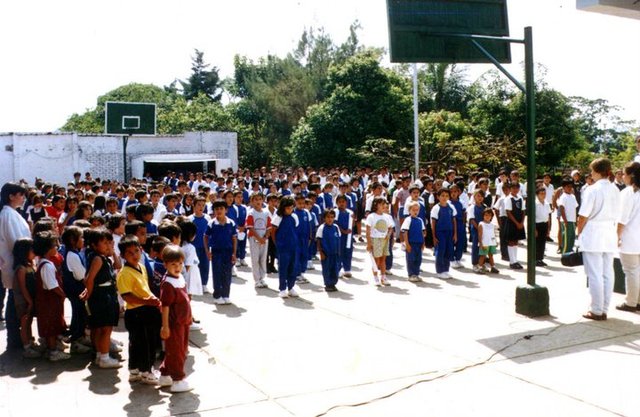 Isada de bandera 1994