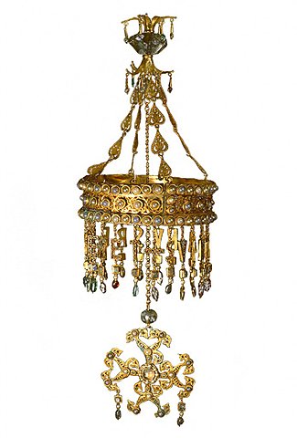 Corona votiva de Suintila.