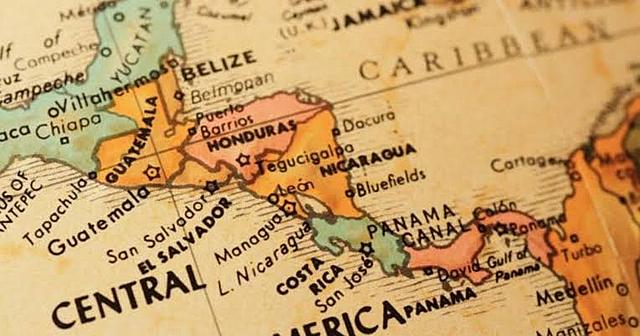 Centroamérica se separa de México.