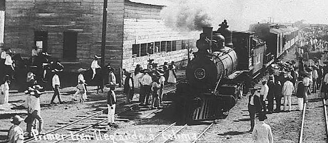 Inauguración del tramo de vía Manzanillo-Colima