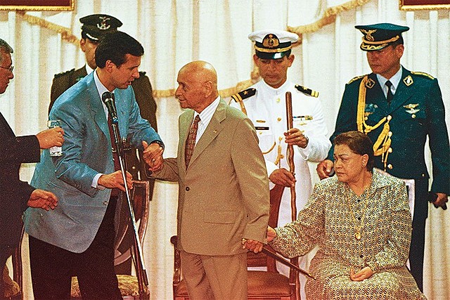 Renuncia y muerte de Banzer