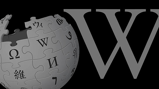 Se lanza wiki multimedia, itunes, Apple y  Wikipedia