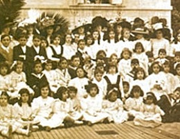 Existencia de tres Escuelas Normales.