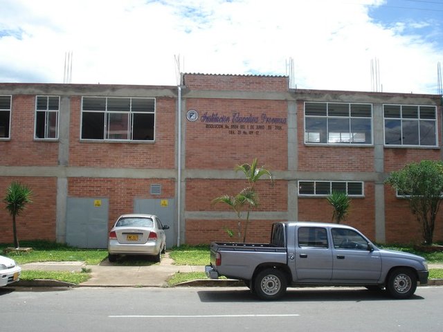 Primera Promoción de Bachilleres