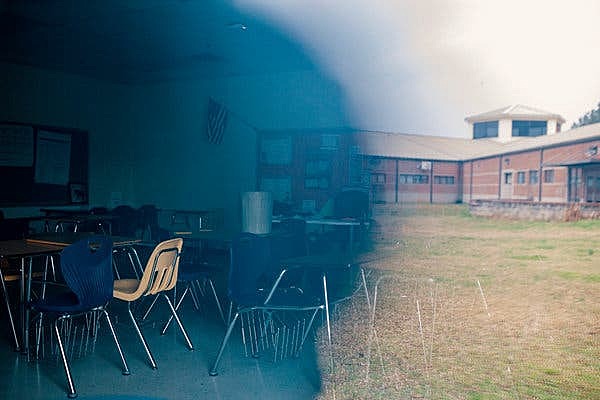 Cierre de 198 escuelas.