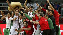 Timeline: El baloncesto en México.