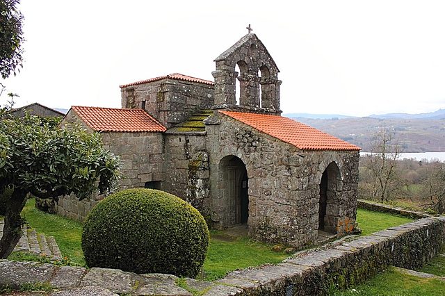 Iglesia de Santa Comba (Bande, Ourense).