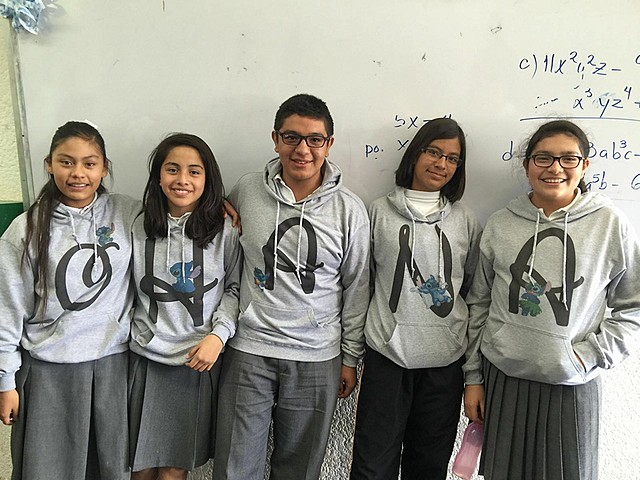 APRENDO LO QUE SIGNIFICA LA FAMILIA Y EL AMOR