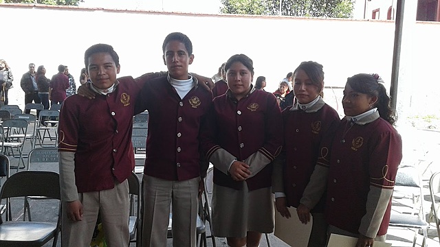 Graduacion y clausura de la E.S.T. N°1