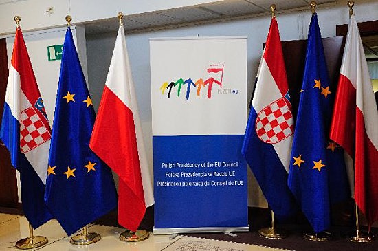ADHESIÓN DE CROACIA A LA UE