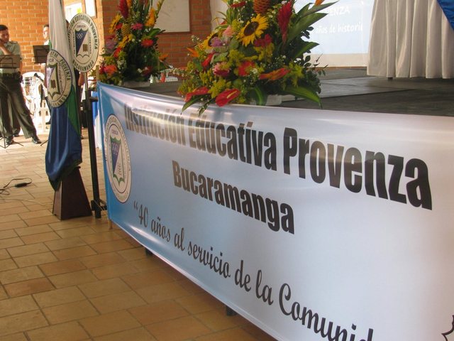 recibimos el nombre de intitucion educativa provenza