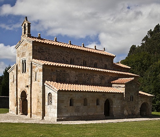 San Salvador de Valdediós. (Villaviciosa, Asturias).