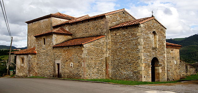 Iglesia de San Juan (Santianes de Pravia).