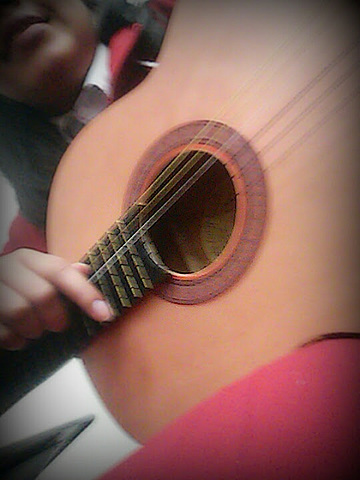 Lorgro: logré tocar un instrumento musical