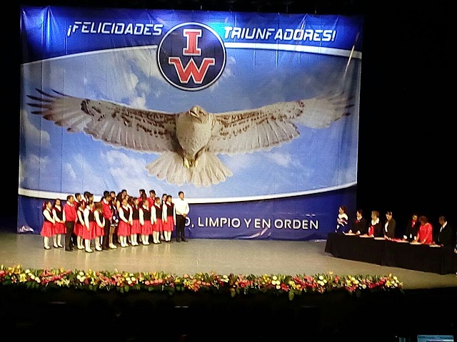 Lorgro: me gradue de secundaria