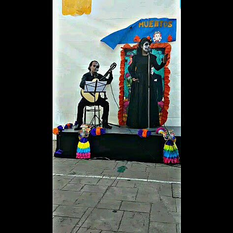 Logro: participe con un musico