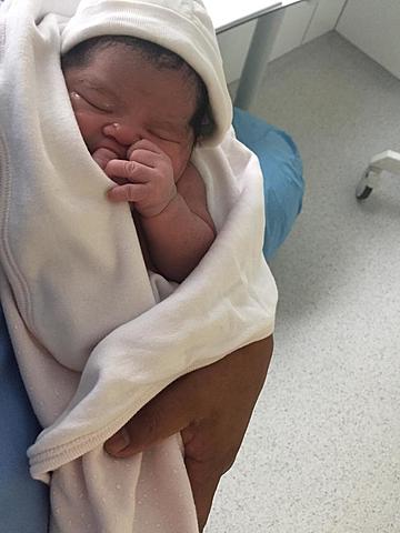 nació mi hermana pequeña