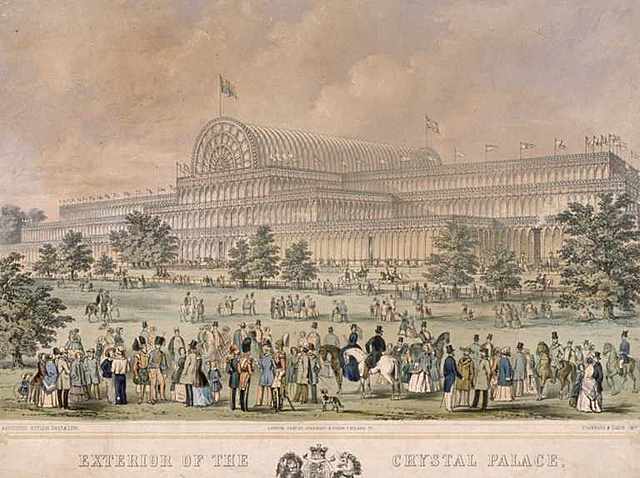 Crystal Palace burns down