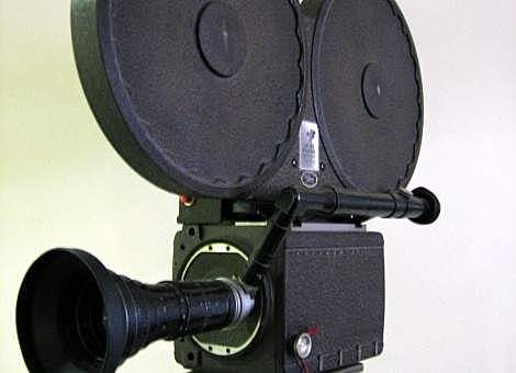 primera cámara sonora.(kinetógrafo)