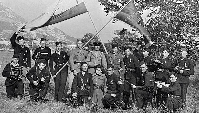 Conquête de la Yougoslavie et de la Grèce.