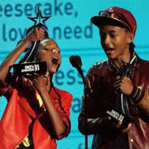 win the best award 2011