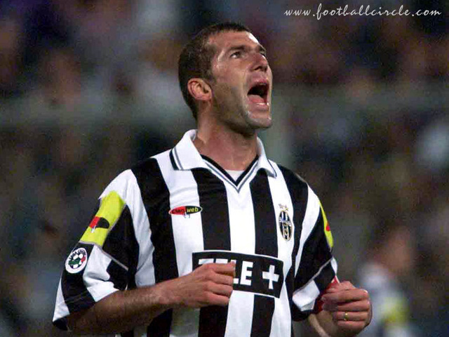 Passing to the juventus