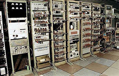 La Calculadora Controlada de Secuencia Automática (ASCC) de IBM