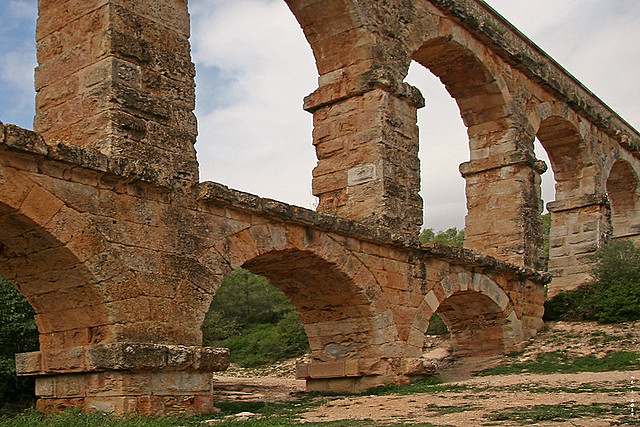 Arquitectura del Siglo II. Arcos Triunfales, Acueductos y Puentes.
