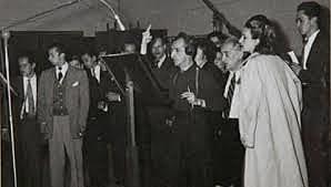 AUTORES DE MEDIO SIGLO