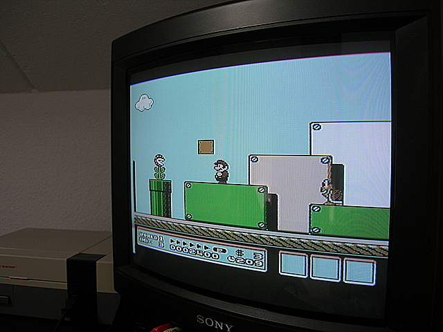 TELEVISOR COMPATIBLE CON SISTEMA DE VIDEO Y VIDEO JUEGOS